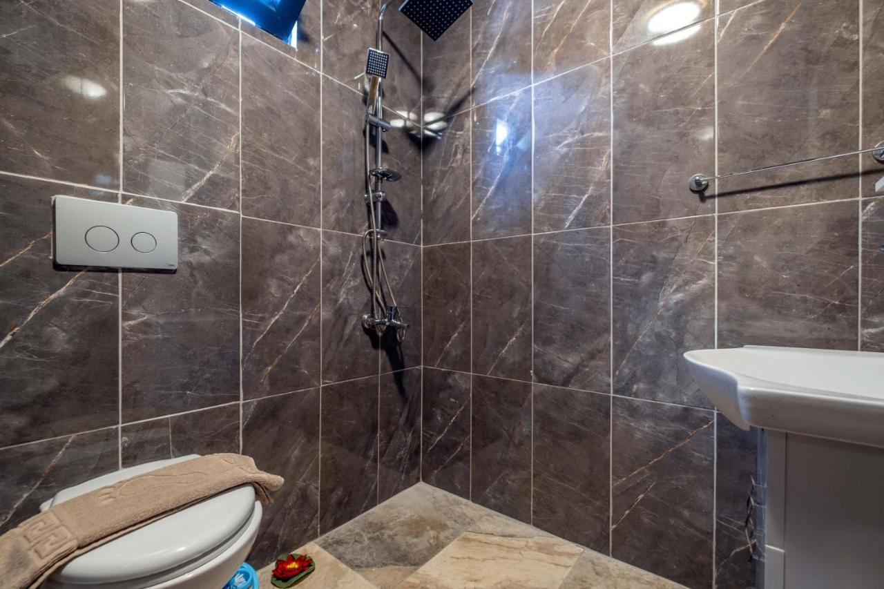 Villa Vazgecilmezim Deniz Manzarali ,Sessiz,Sakin Fethiye Buitenkant foto